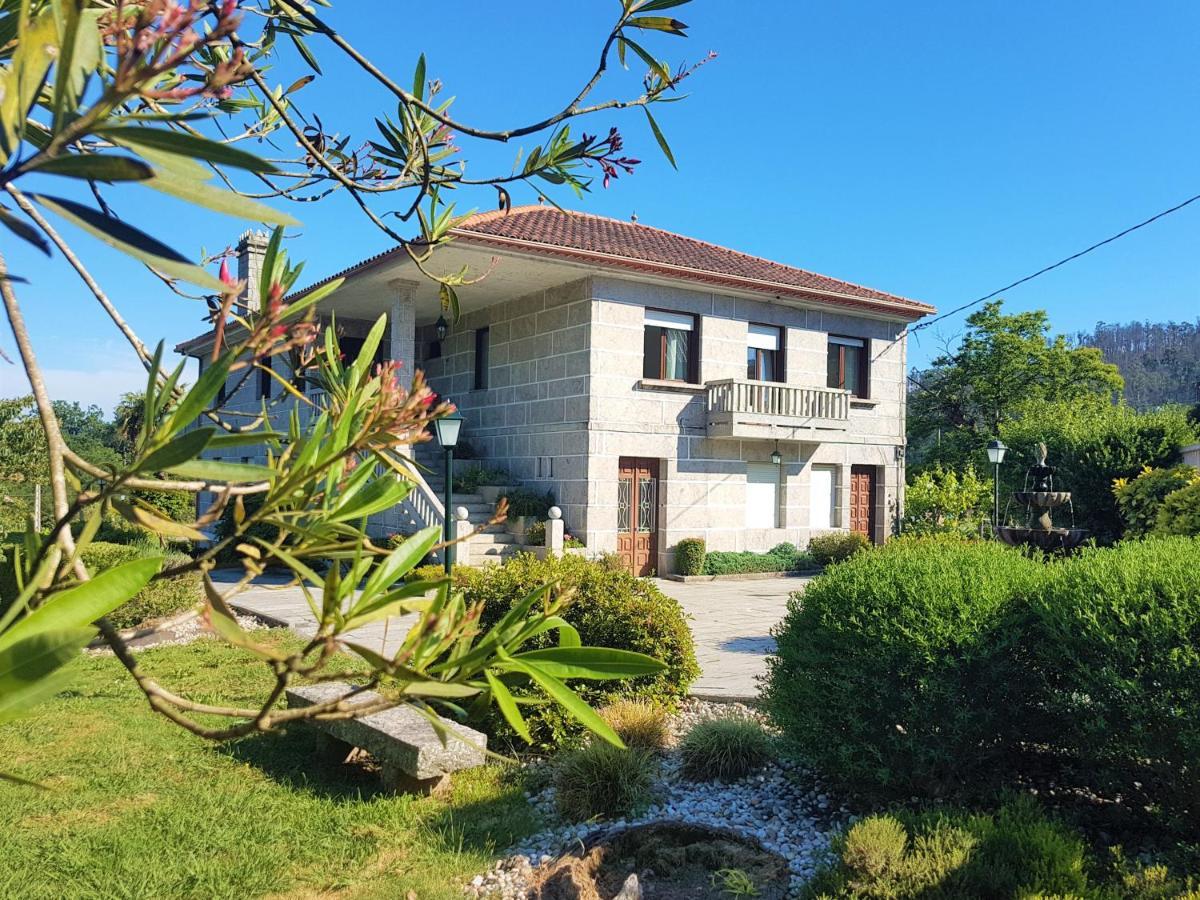 O Eido De Celia Vila Ponteareas Exterior foto